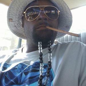 Meet your Posher, Troy